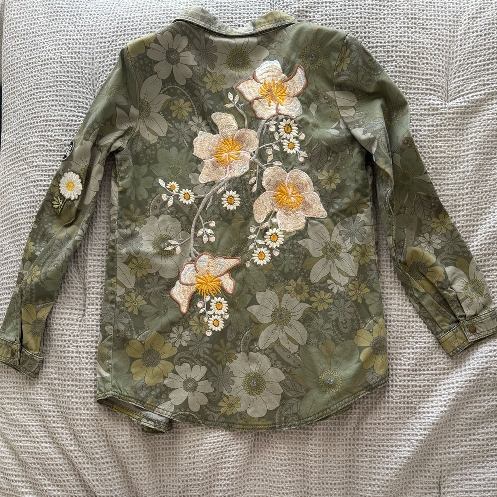 Spell Eden Camo Jacket. - Picture 3 of 6